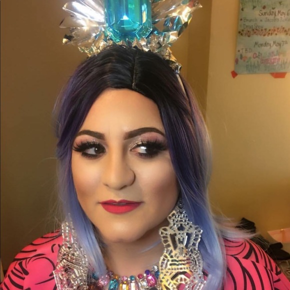HAPPY MARDI GRAS! ๐ญ๐๐๐ ๐ญ ๐ฟ - Picture 9 of 16